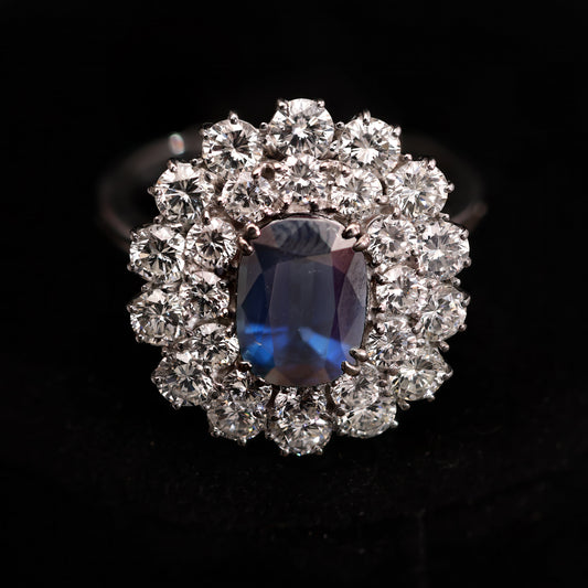 The Margherita Ring with Sapphire: Eternal Royal Elegance