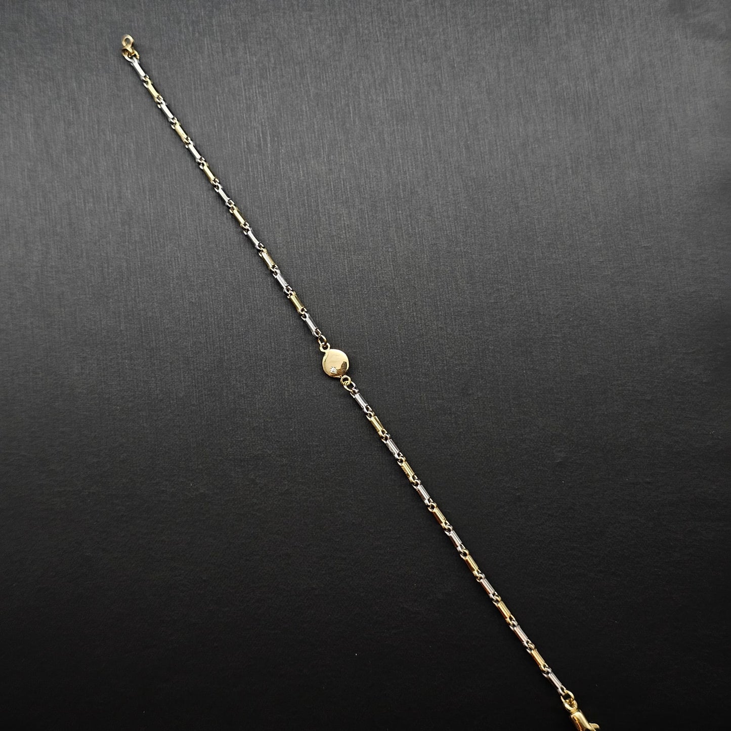 Bicolor Bracelet in 9K Yellow and White Gold with Round Pendant and Cubic Zirconia
