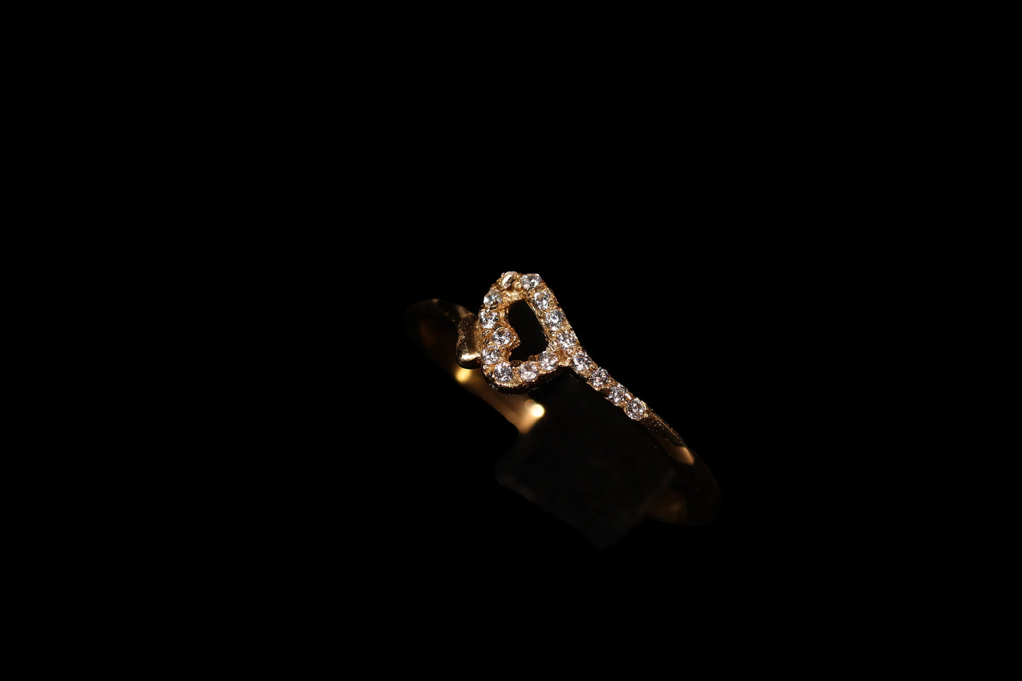 Heart Ring in 9K Yellow Gold with Cubic Zirconia