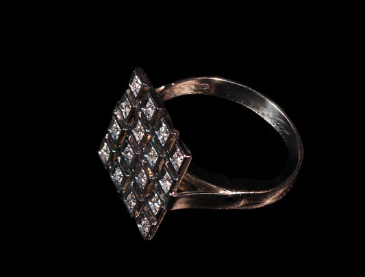 Square Ring in 18K White Gold with 16 Natural Diamonds (1.60 ct total)