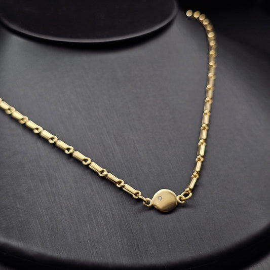 Unisex Chain in 9K Yellow Gold with Round Pendant and Cubic Zirconia